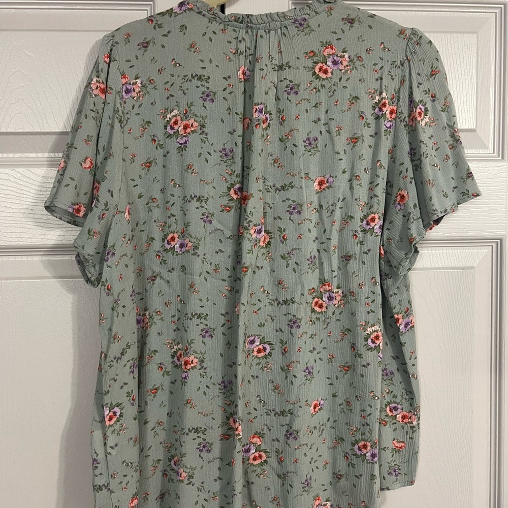 Stitch Fix Mason & belle Floral Button-Down Blouse - Picture 2 of 2
